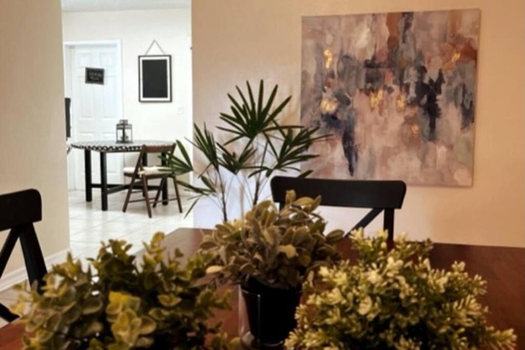 House Close To Downtown, Airport, Raymond James Stadium, And Many More Places Tampa Eksteriør bilde