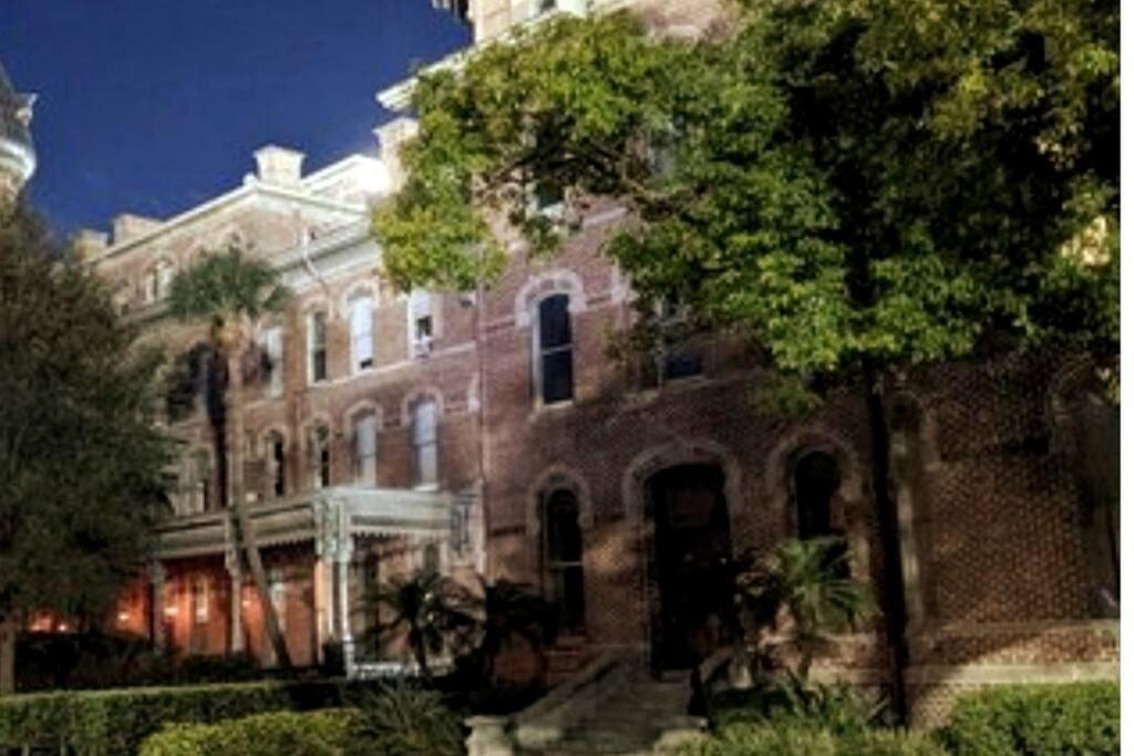 House Close To Downtown, Airport, Raymond James Stadium, And Many More Places Tampa Eksteriør bilde