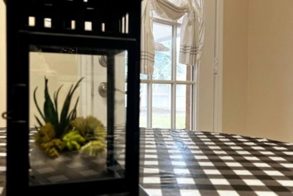 House Close To Downtown, Airport, Raymond James Stadium, And Many More Places Tampa Eksteriør bilde